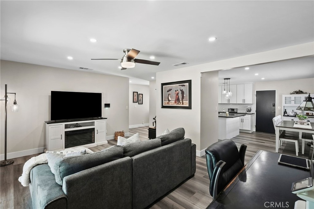 762 Talbert Property Photo 15