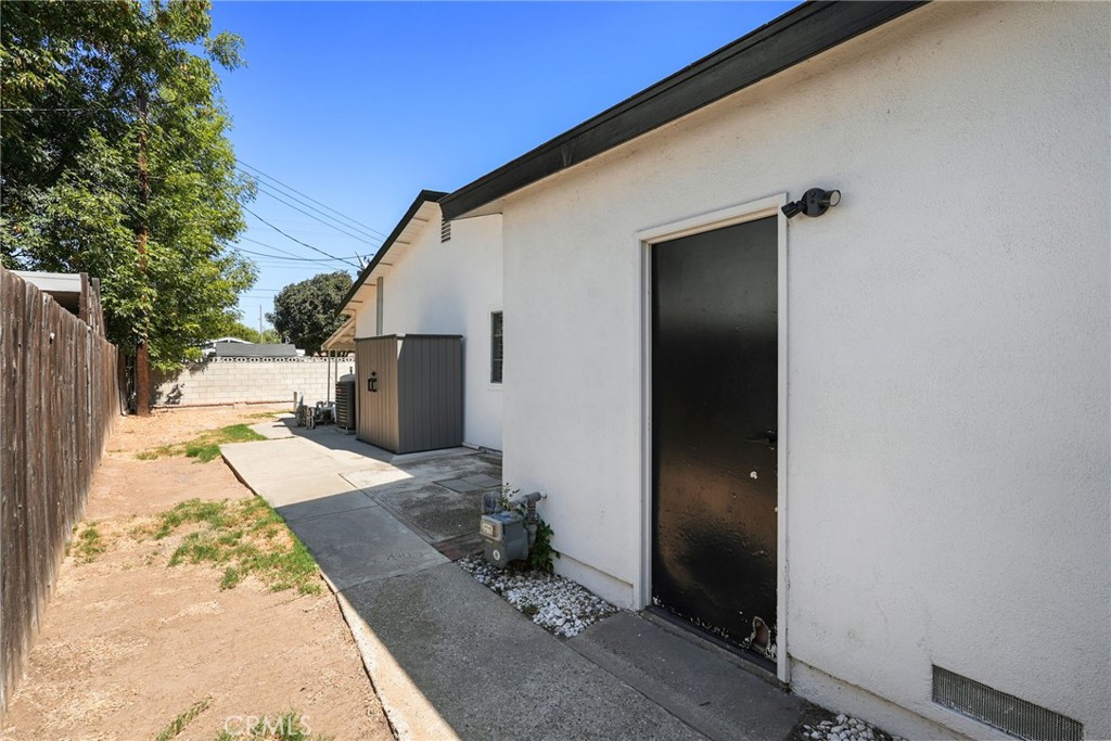 762 Talbert Property Photo 47