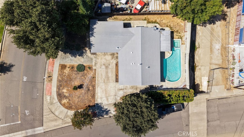 762 Talbert Property Photo 49