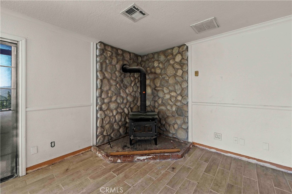 34754 Ellenan Ave Property Photo 32