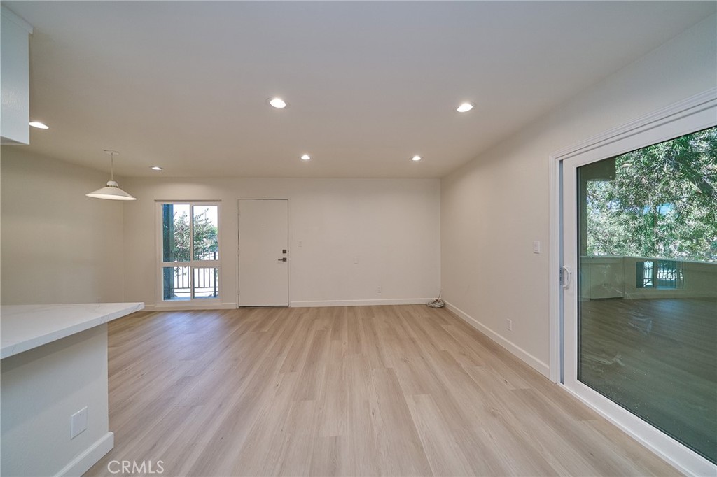 838 Coriander N Property Photo 11