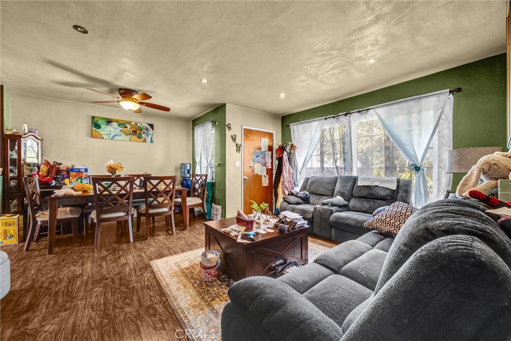 6424 Lindell Property Photo 6