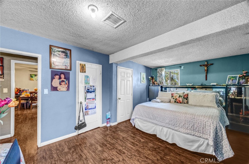 6424 Lindell Property Photo 13