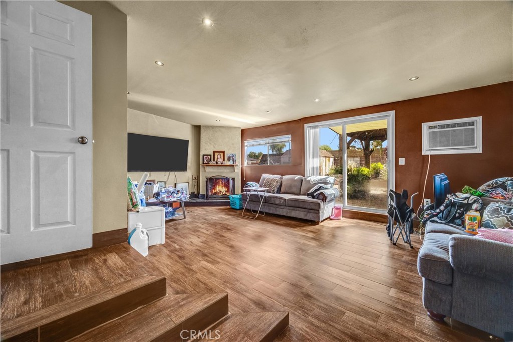 6424 Lindell Property Photo 24