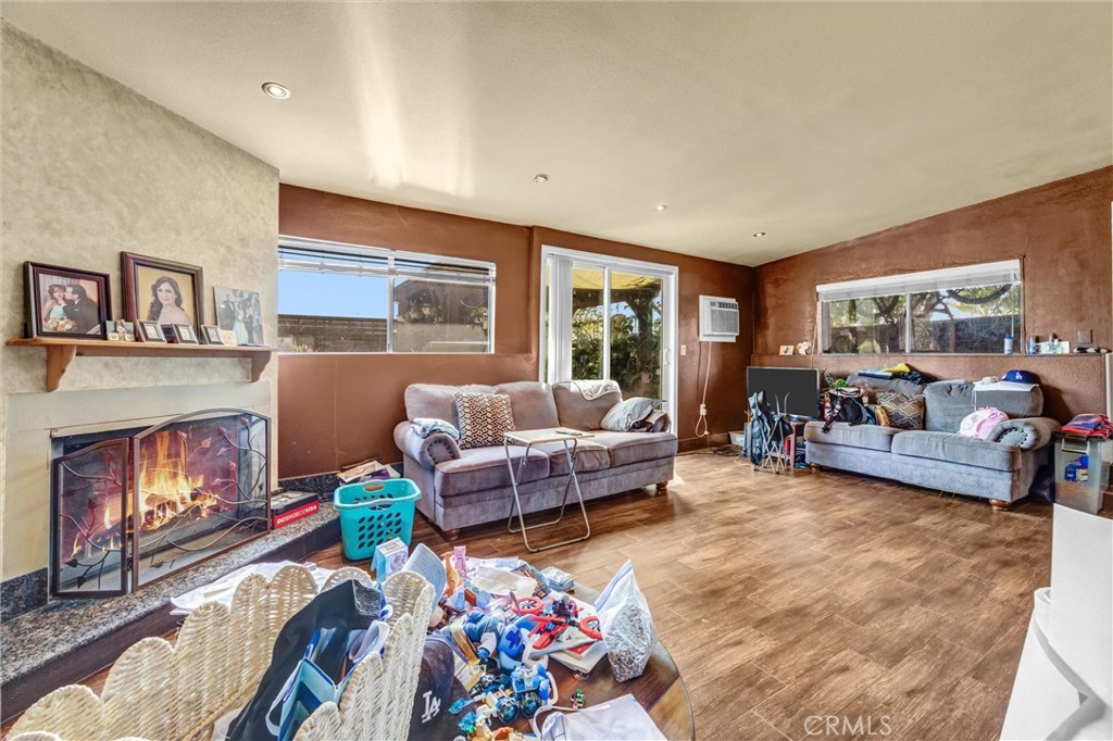 6424 Lindell Property Photo 27