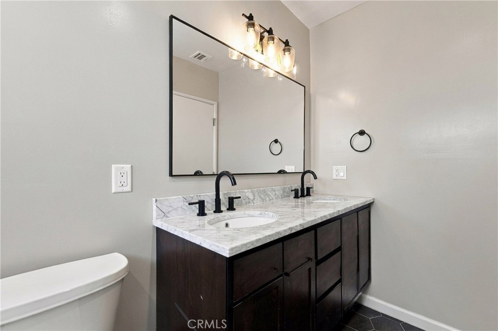 416 W Andrix Street Property Photo 9