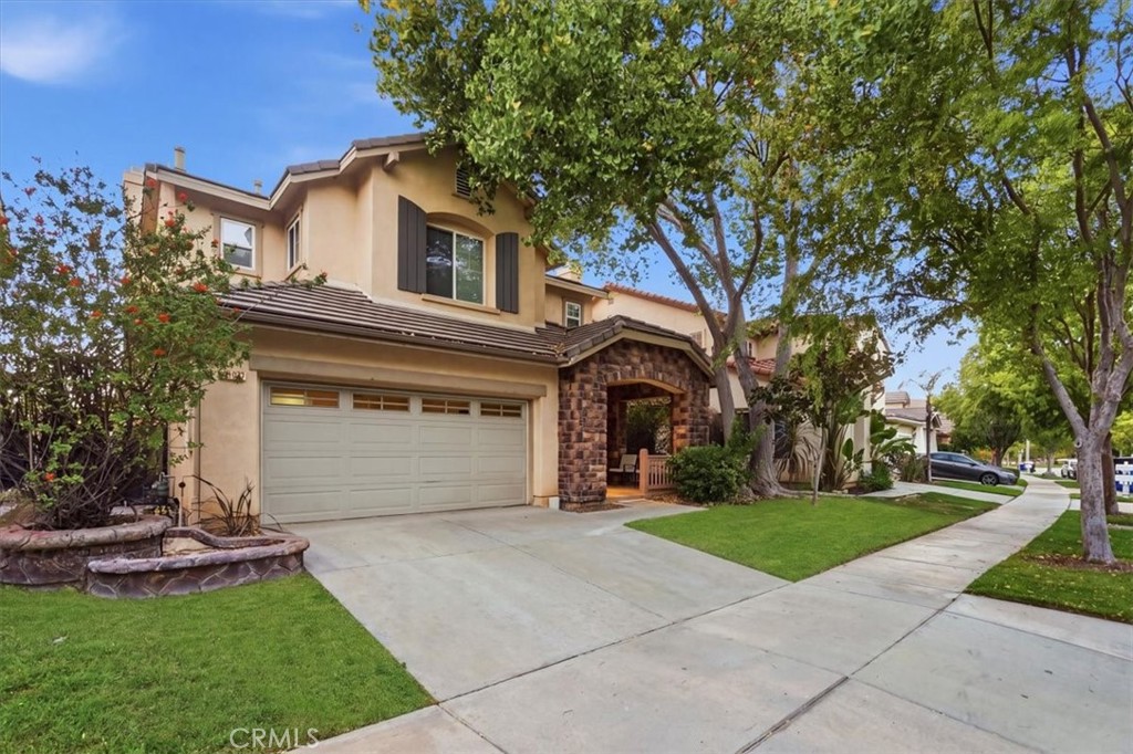 28007 Alta Vista Property Photo 4