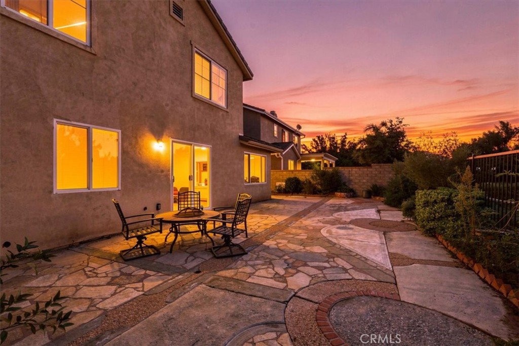 28007 Alta Vista Property Photo 6