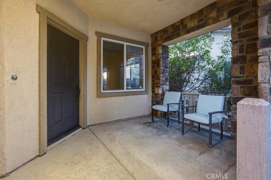 28007 Alta Vista Property Photo 11