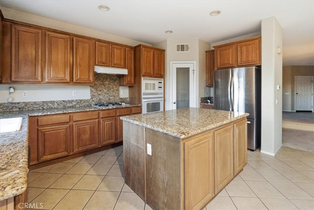 28007 Alta Vista Property Photo 30