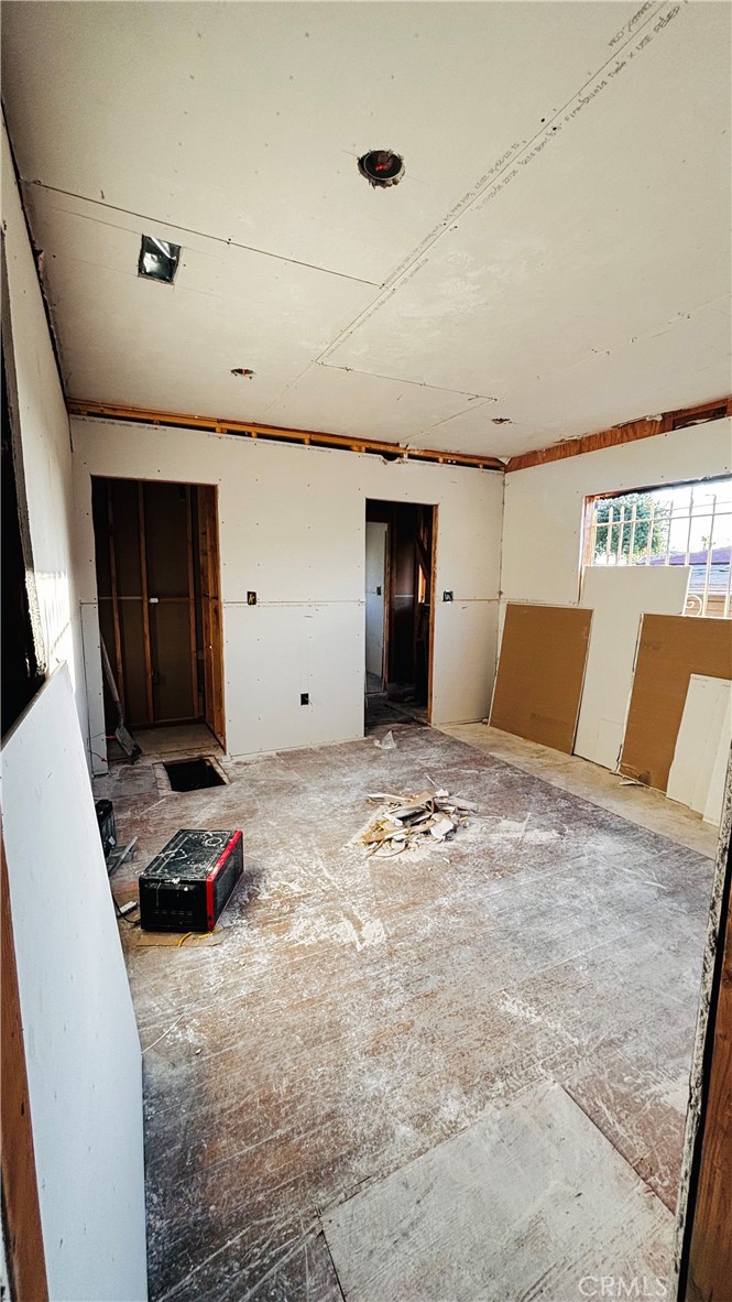 8721 Crenshaw Boulevard Property Photo 10
