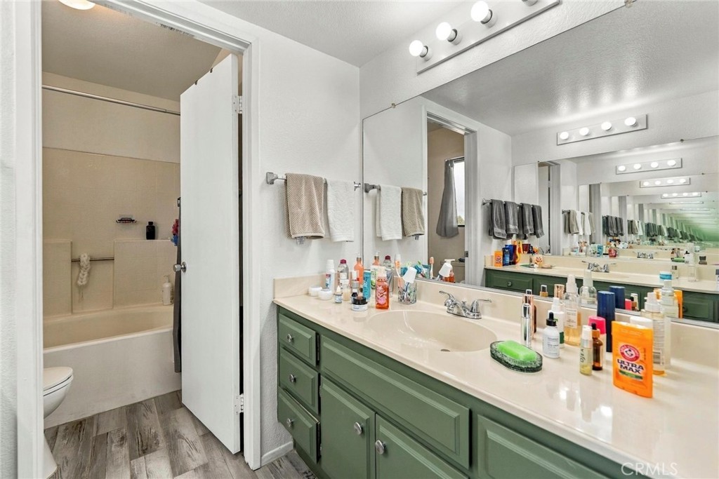 16180 Westland Property Photo 30