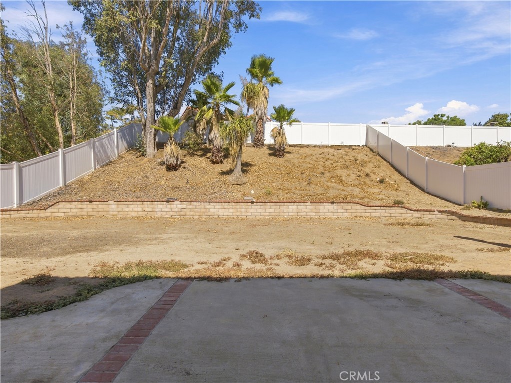 19620 Kinnow Ln Property Photo 21