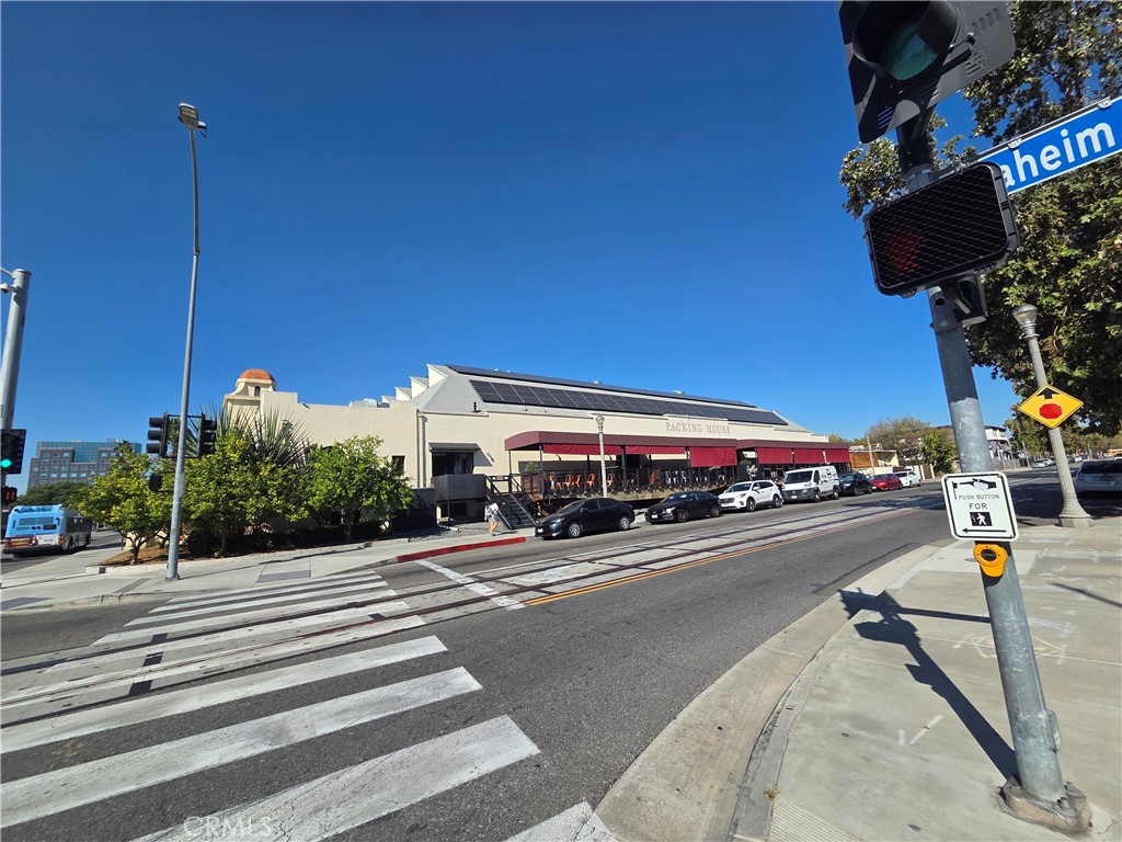 510 S Anaheim Boulevard 8 Property Photo 32