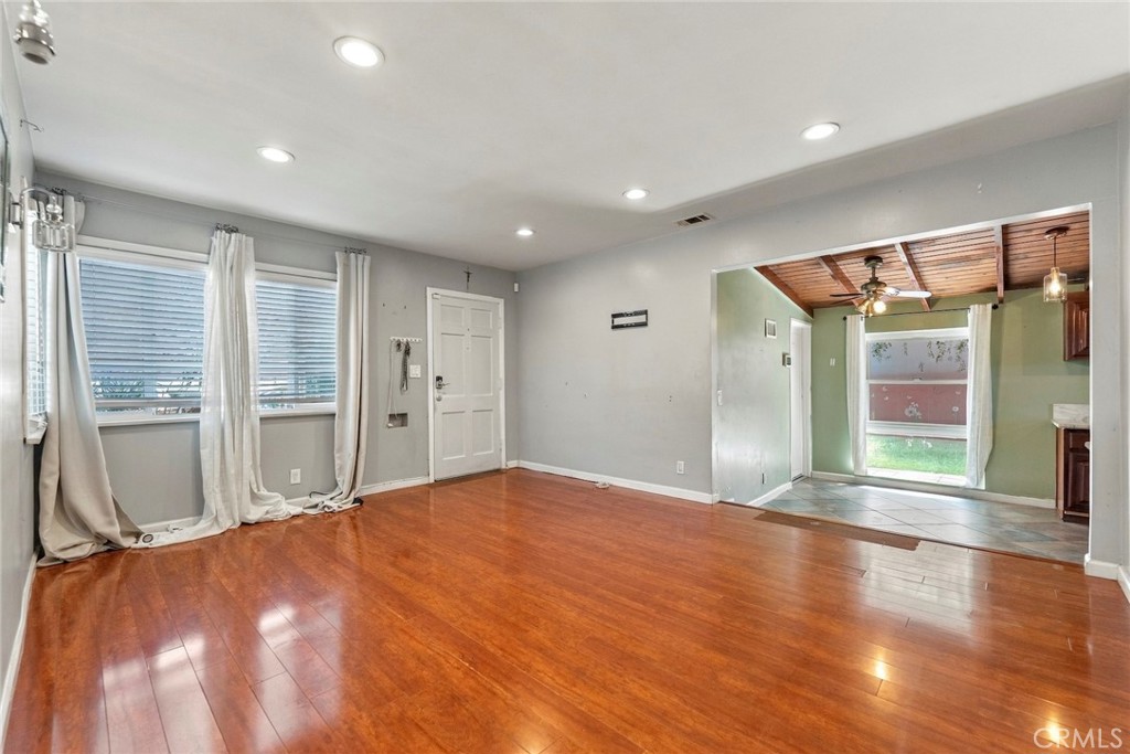 9612 Haney Street Property Photo 5