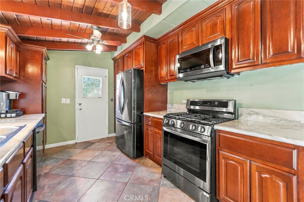 9612 Haney Street Property Photo 9