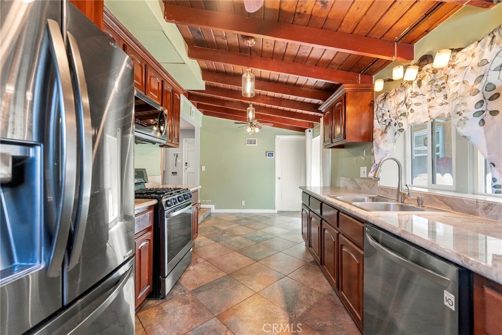 9612 Haney Street Property Photo 11