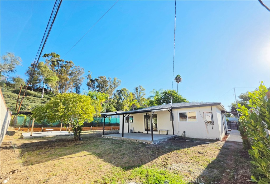 305 Colston Property Photo 3