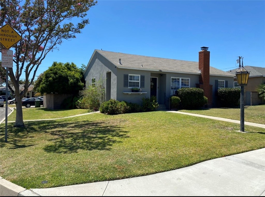 11832 Rose Hedge Drive Property Photo 2