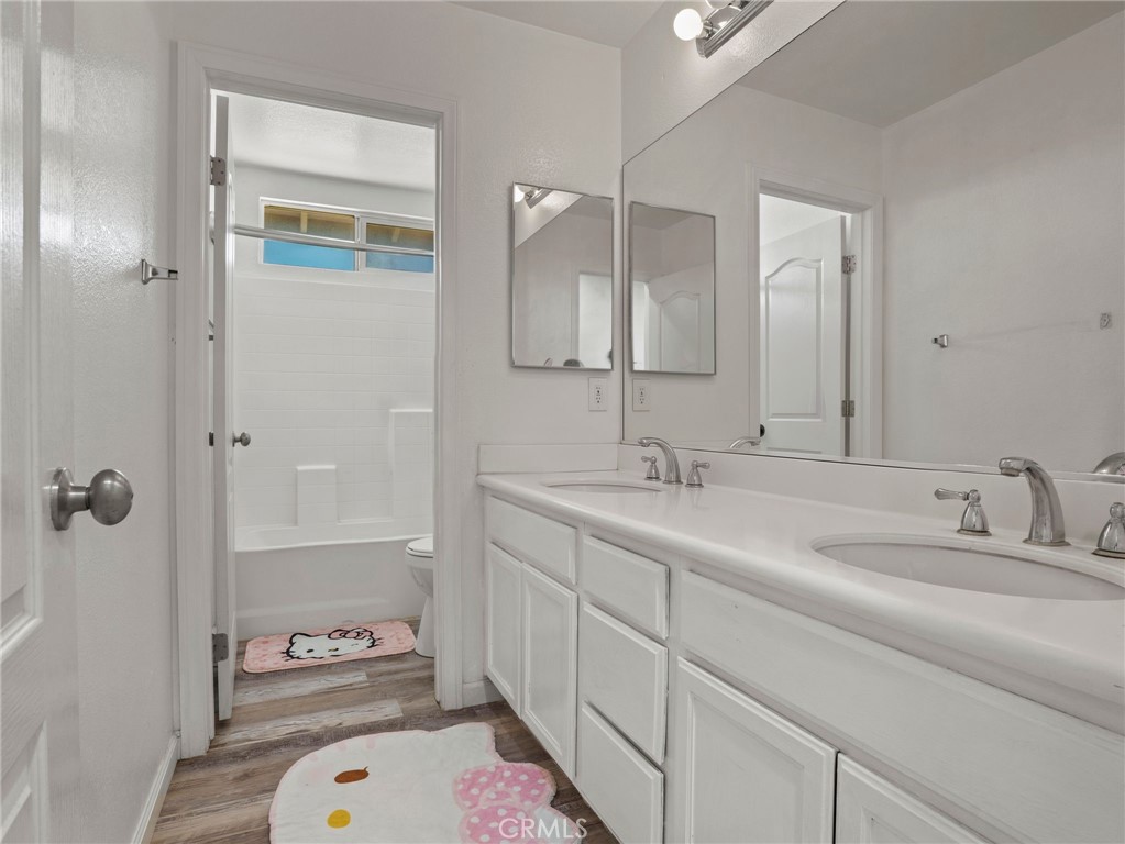 12777 Boeing Court Property Photo 32