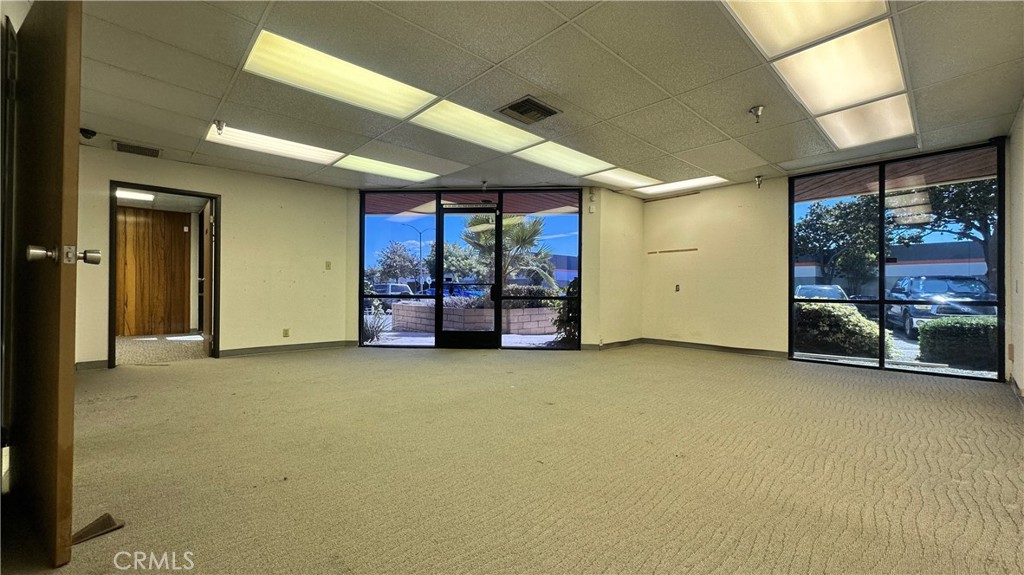 13021 Florence Avenue Property Photo 6