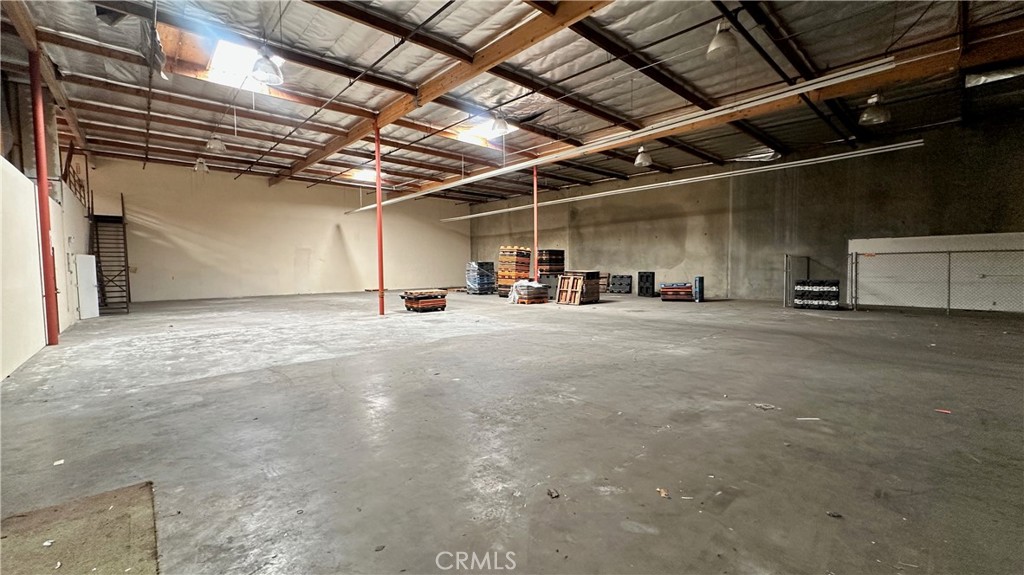 13021 Florence Avenue Property Photo 16