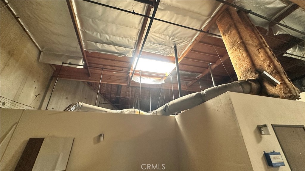 13021 Florence Avenue Property Photo 21