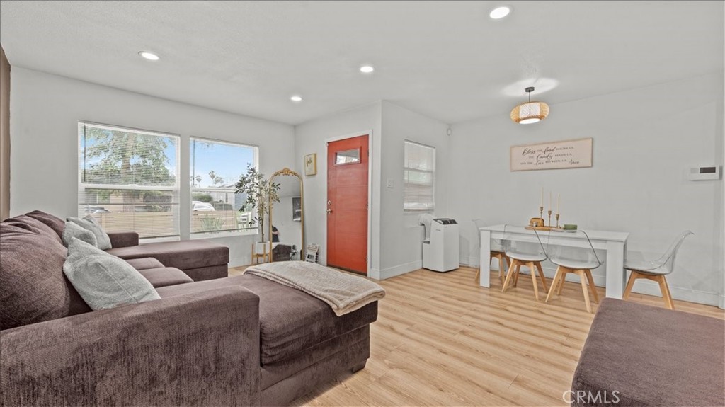 1516 Home Property Photo 5