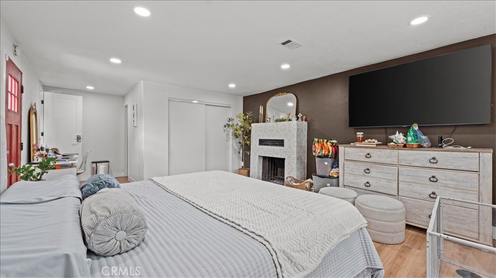 1516 Home Property Photo 11