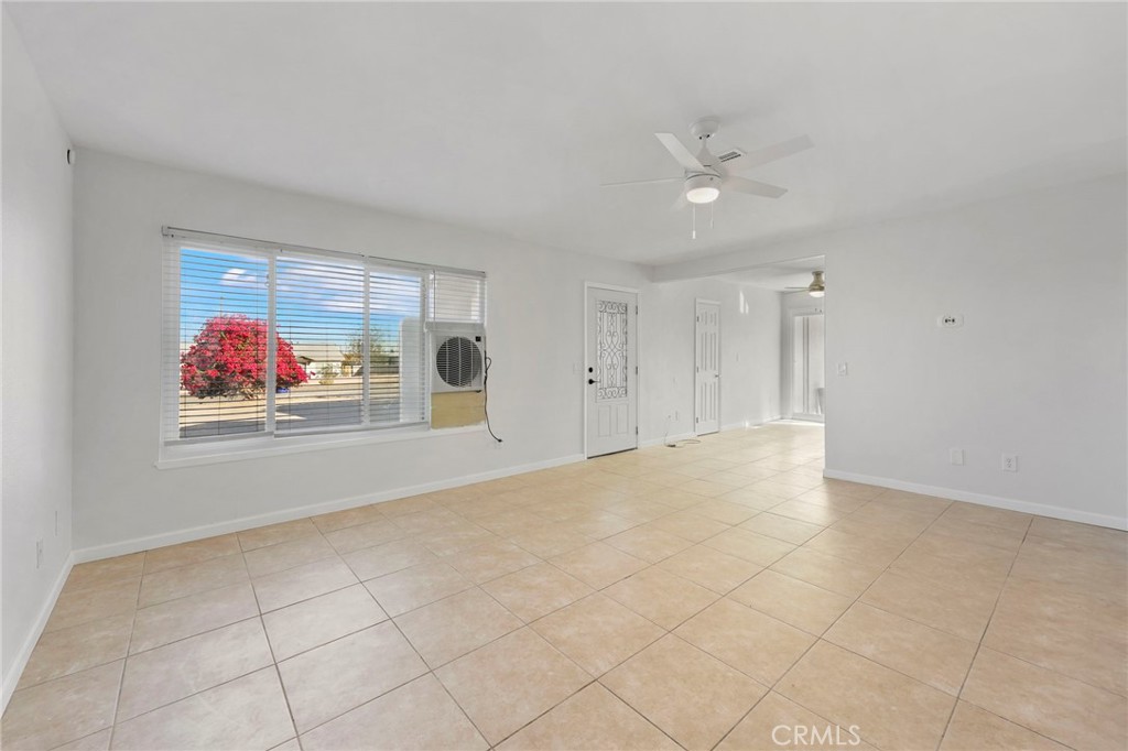5656 Daisy Property Photo 5