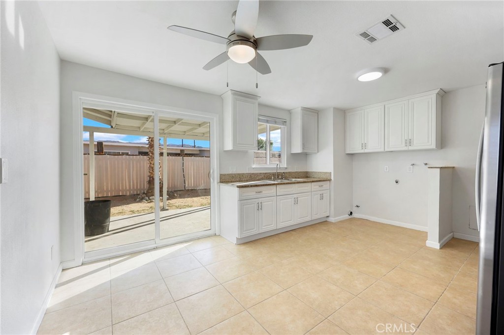 5656 Daisy Property Photo 7