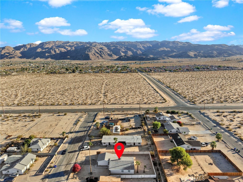 5656 Daisy Property Photo 33
