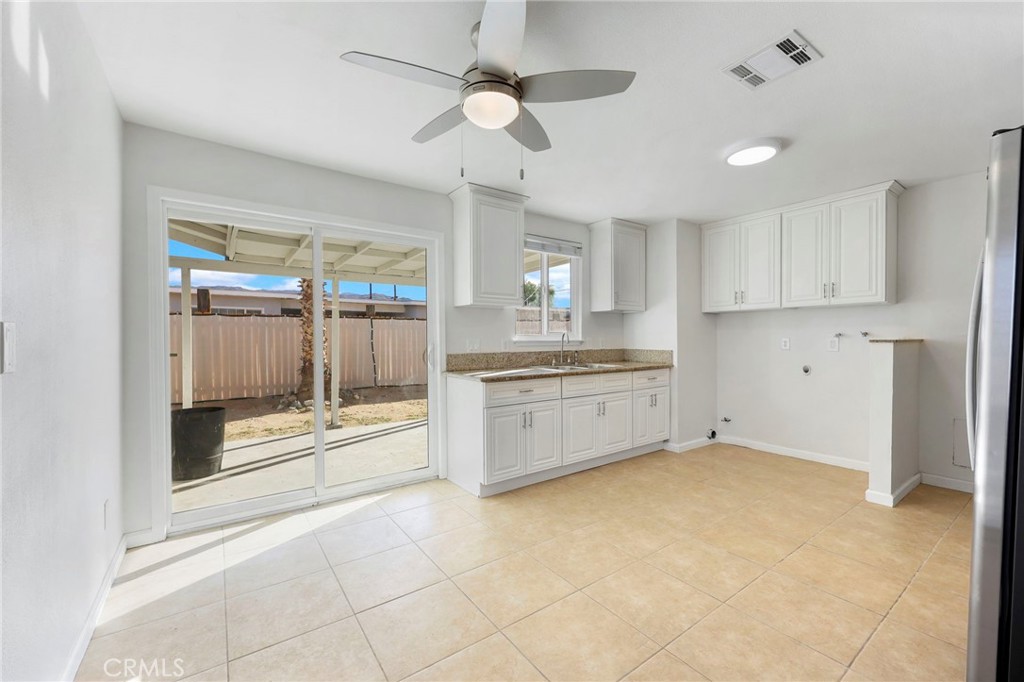 5656 Daisy Property Photo 6