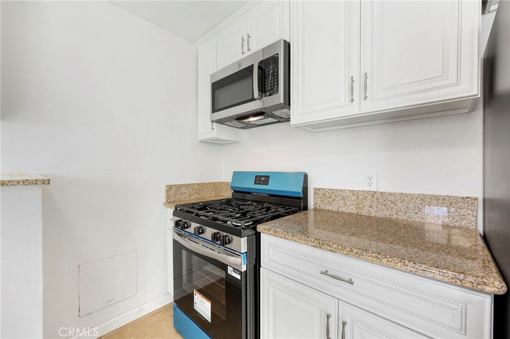 5656 Daisy Property Photo 8