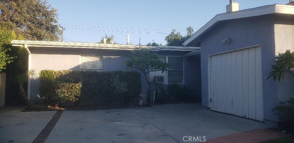 10508 Lesterford Property Photo 1