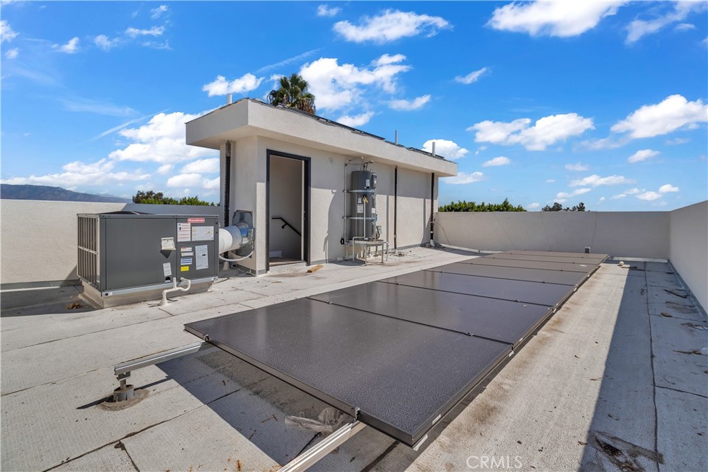 659 S Soto Property Photo 48