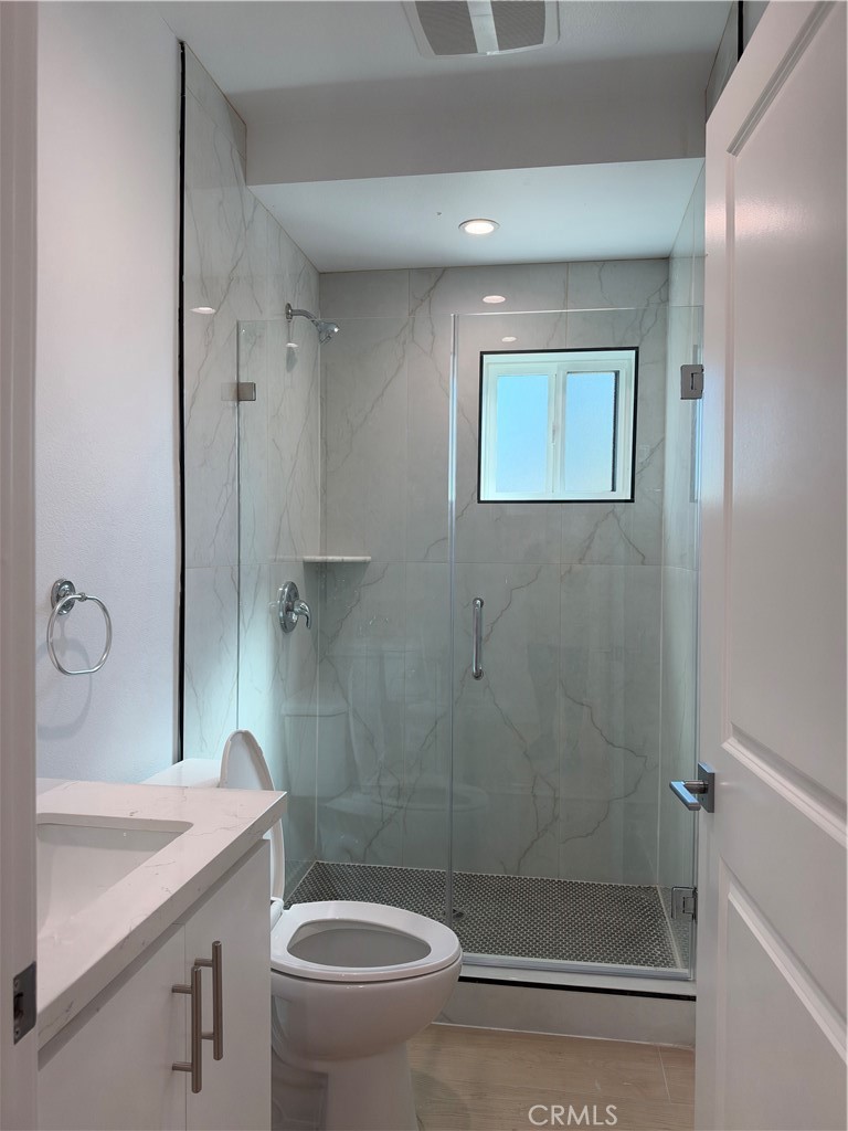 900 Lakme Avenue Property Photo 5