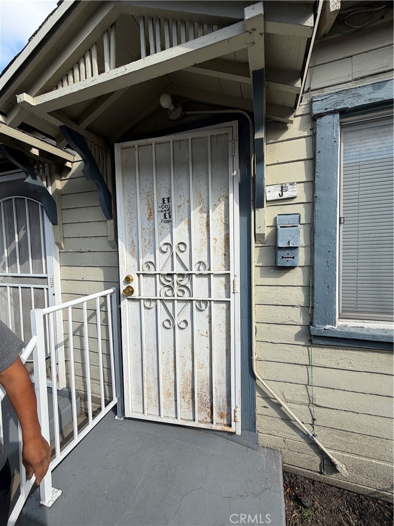 920 Mcfarland Avenue Property Photo 1