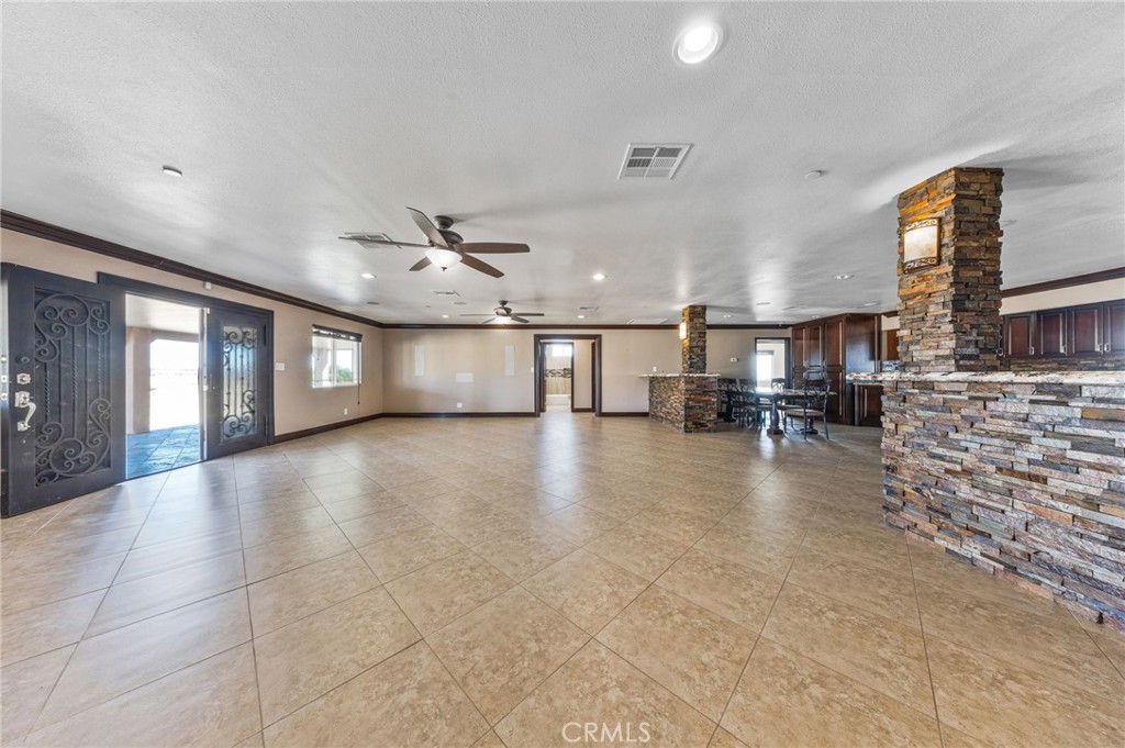 13071 Irone Property Photo 28