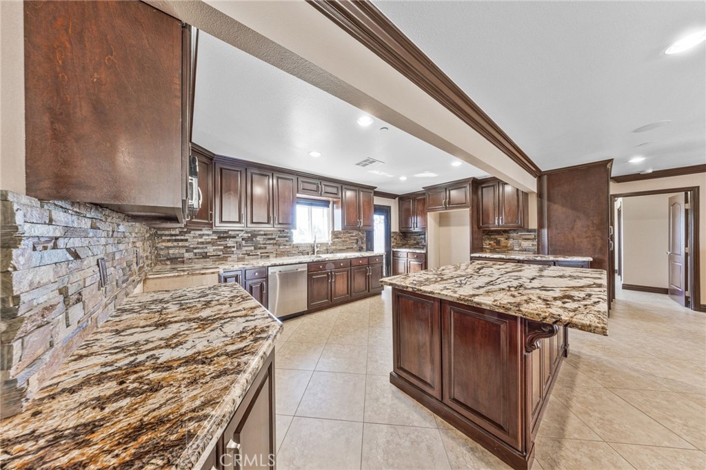 13071 Irone Property Photo 58