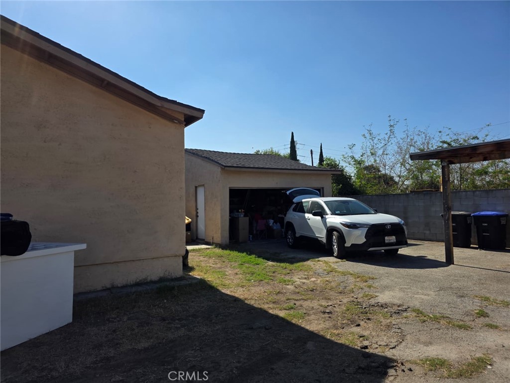 11418 Herb Property Photo 2