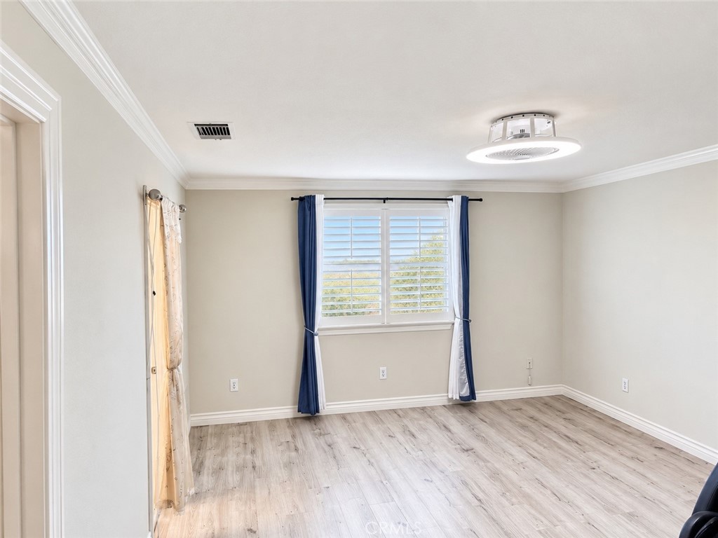3757 Bresee Property Photo 7