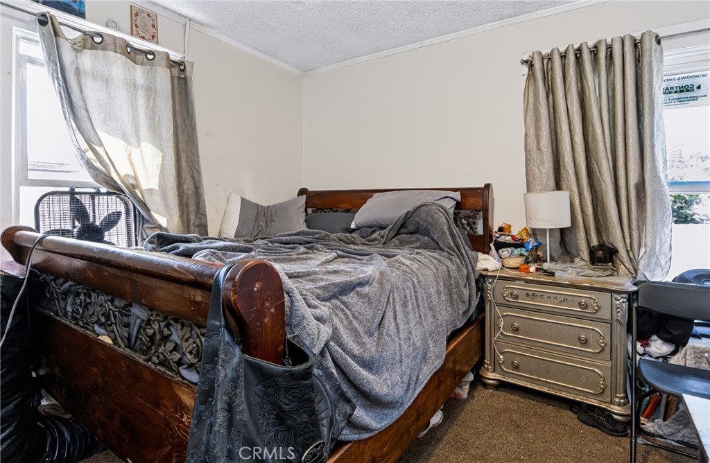 4915 2nd Property Photo 18