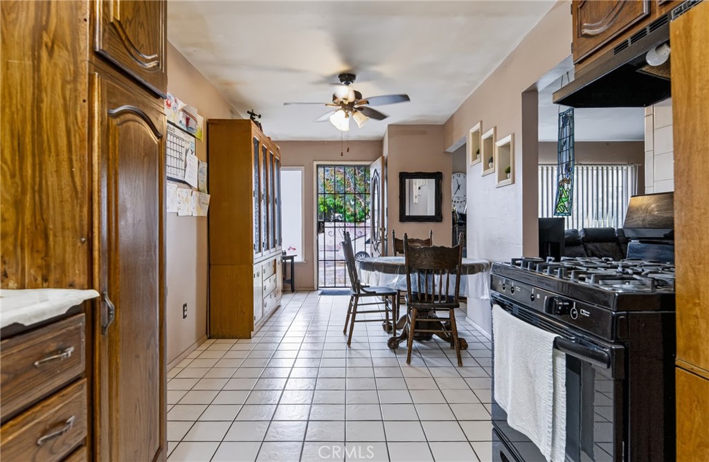 13735 Roxey Property Photo 7