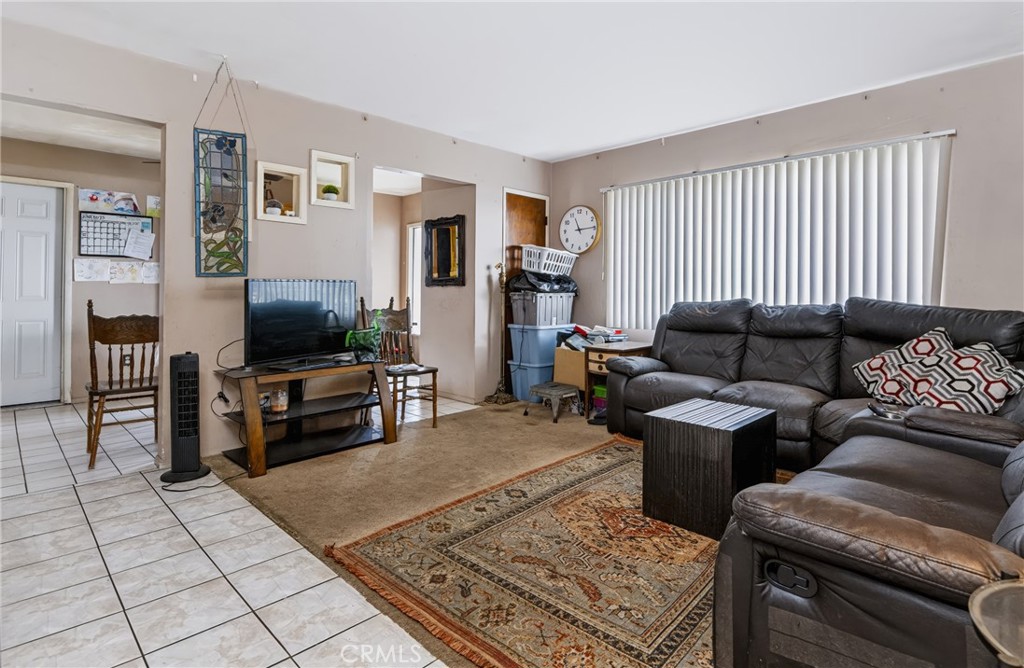13735 Roxey Property Photo 13