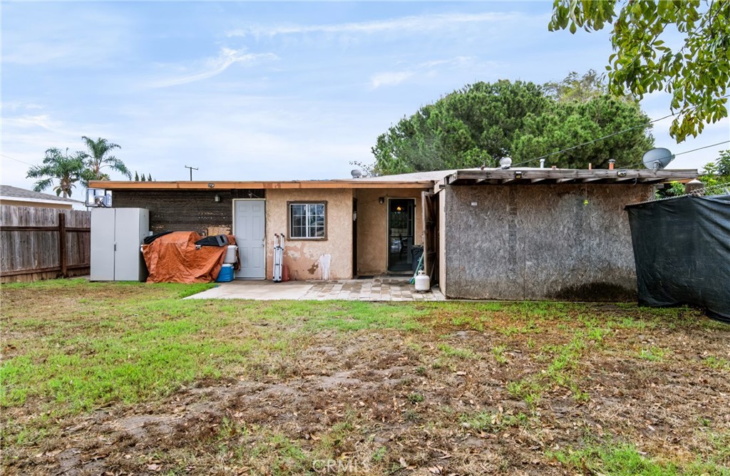 13735 Roxey Property Photo 27