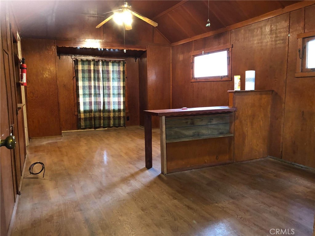 23792 Springwater Property Photo 29