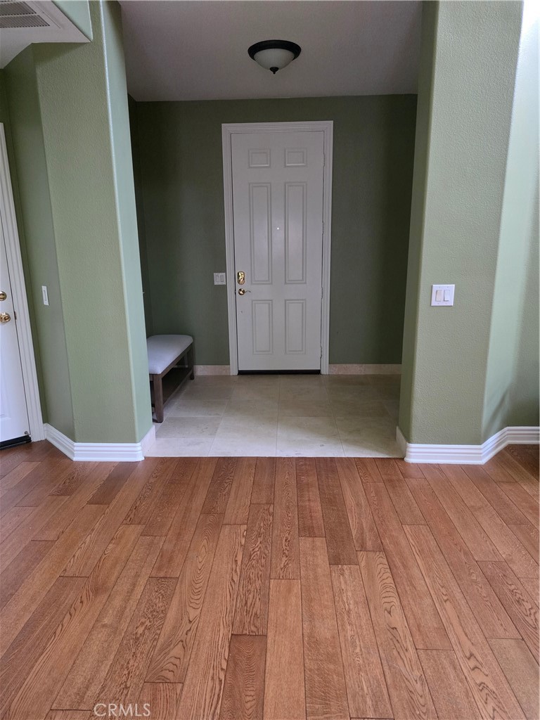 27139 Tube Rose Street Property Photo 5