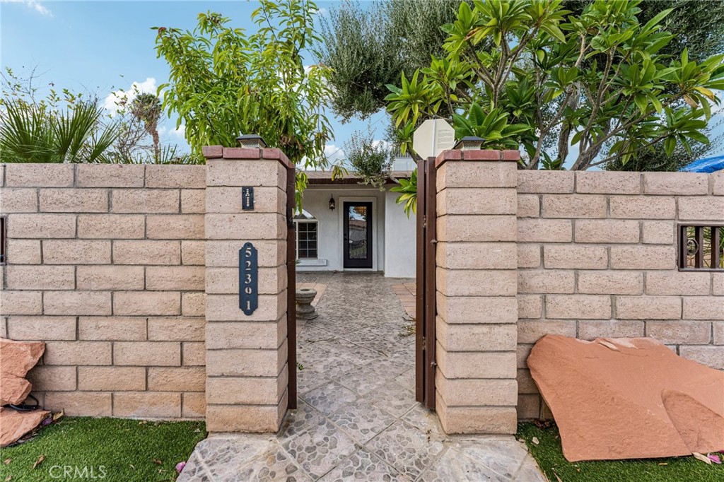 52391 Avenida Mendoza Property Photo 2