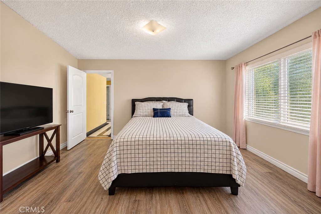 751 E Hensel Property Photo 30